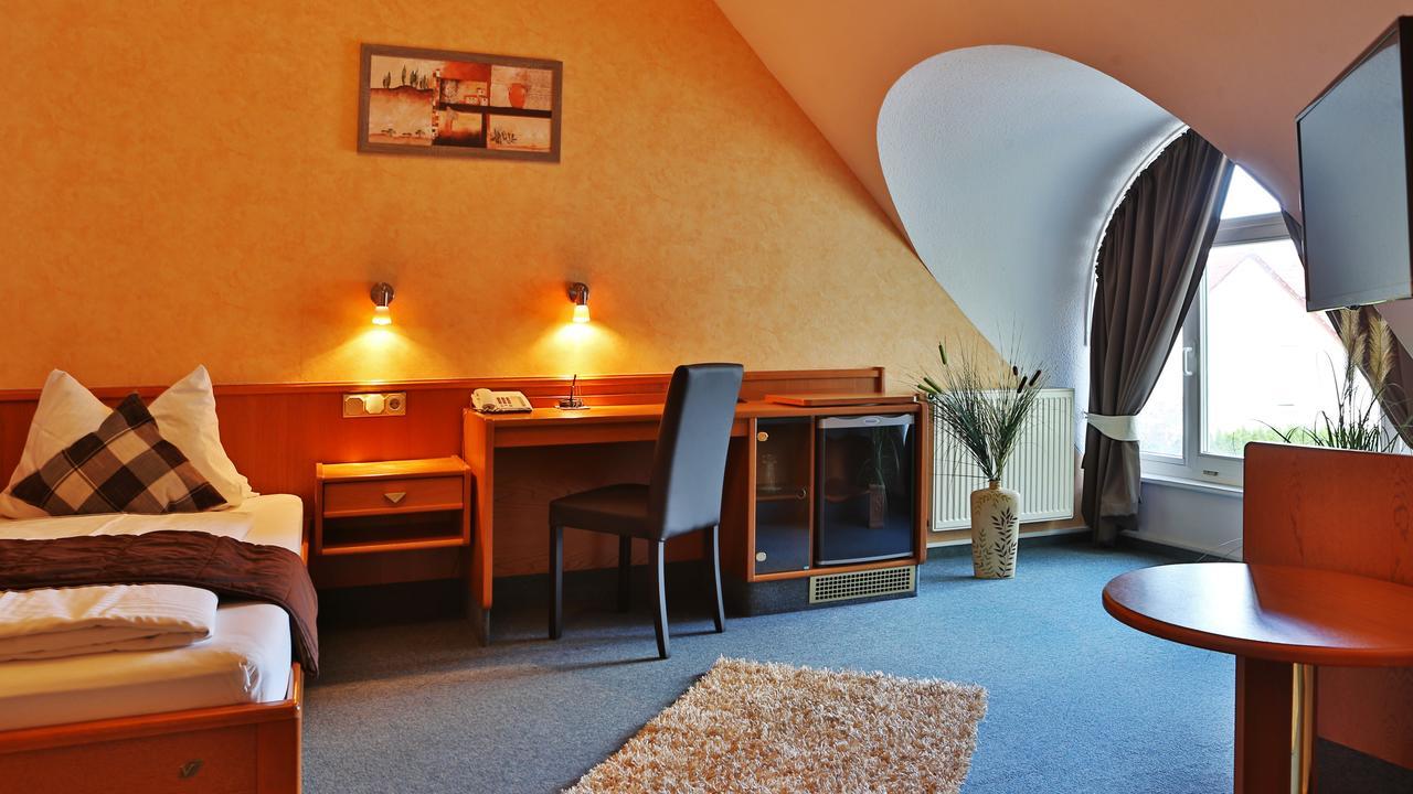 Hotel Bauschheimer Hof Rüsselsheim Extérieur photo